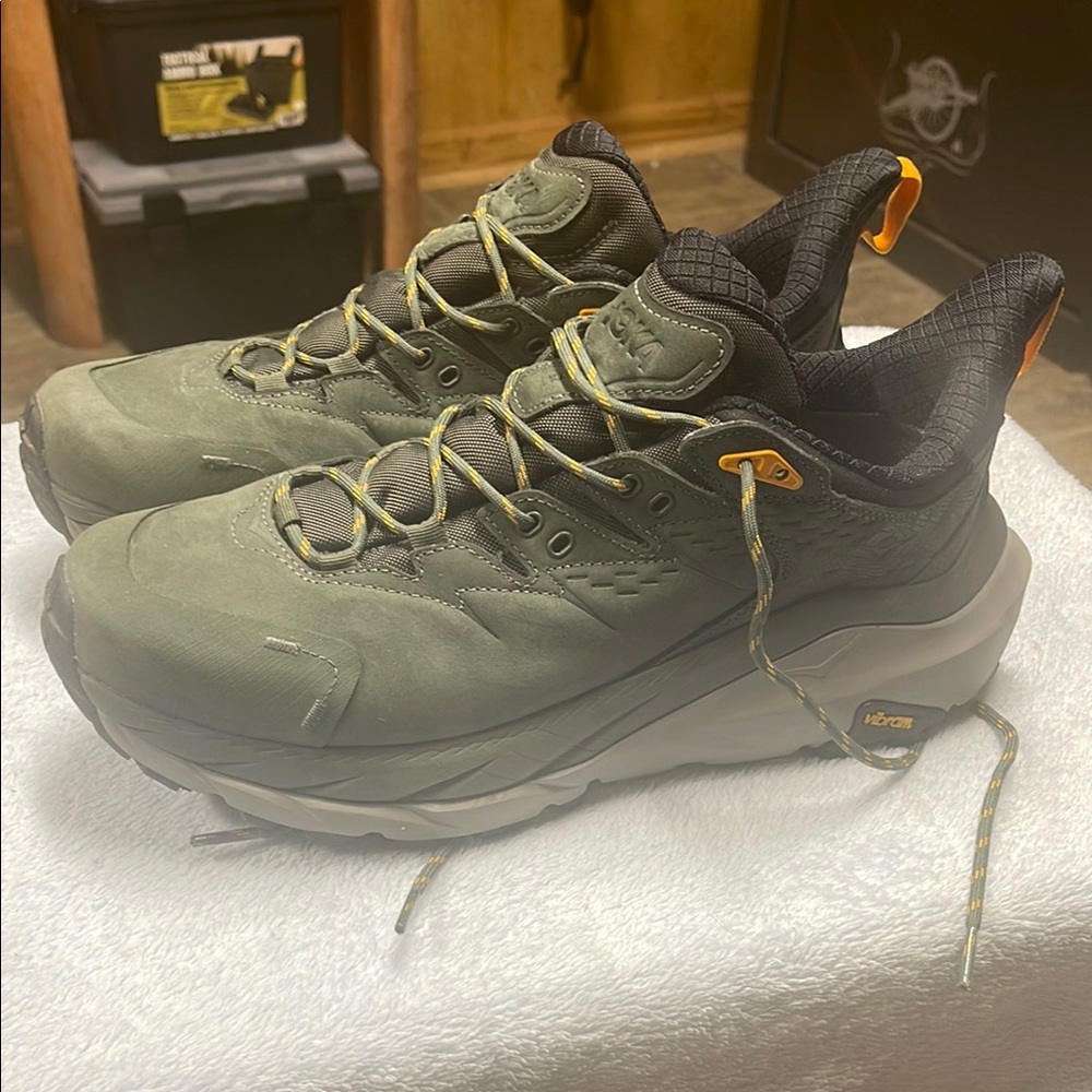 Hoka Kaha 2 Men’s Hiking Shoe